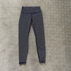 Lululemon 28” Wunder Under